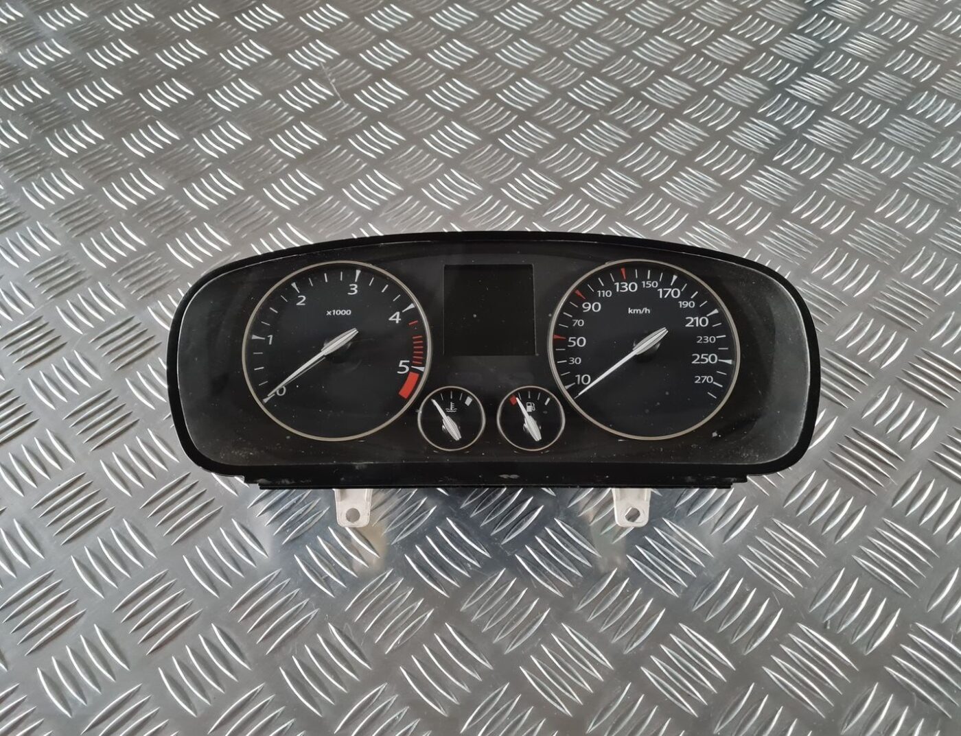 Spidometrs priekš RENAULT LAGUNA 2008 1 Spidometrs priekš RENAULT LAGUNA 2008