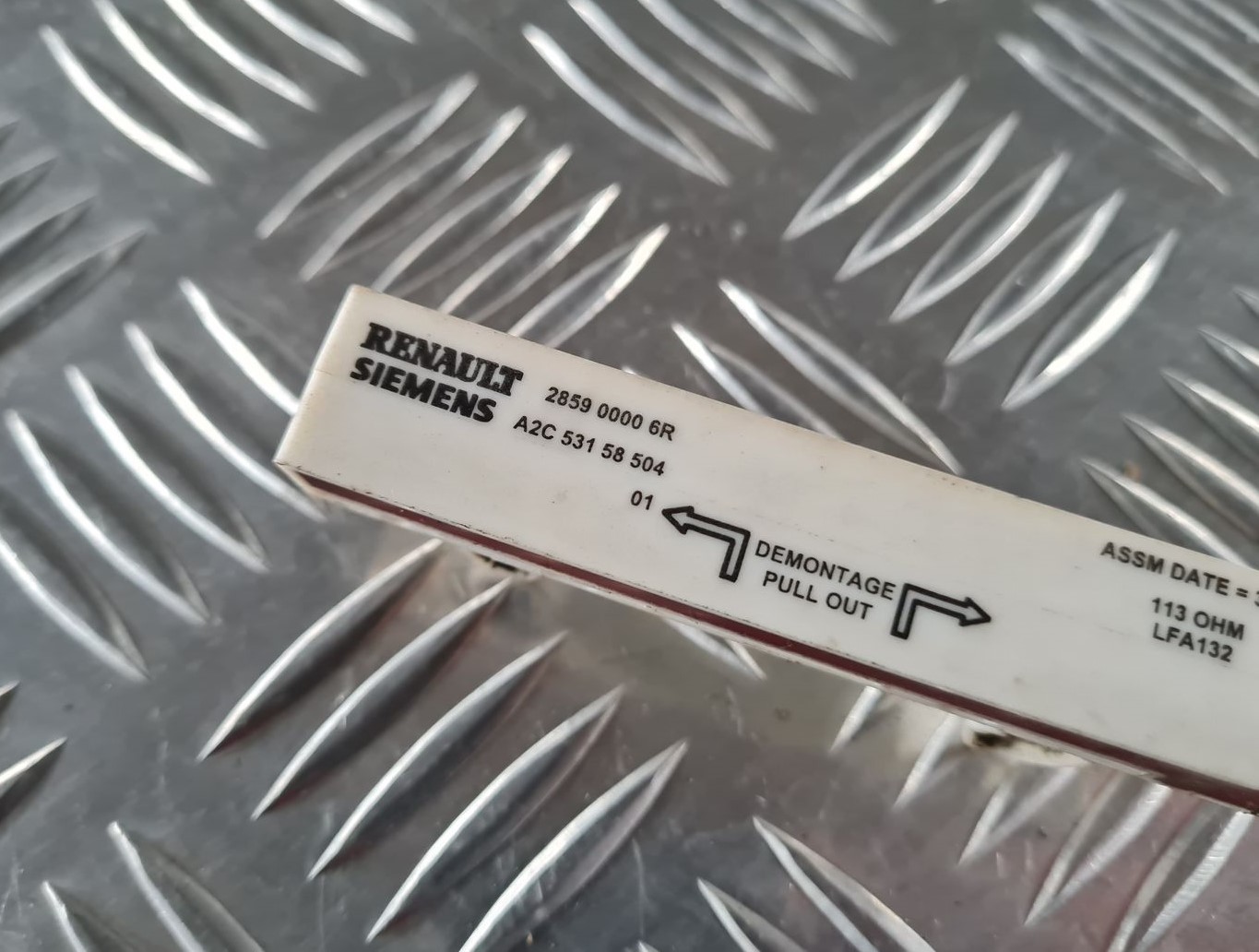 Antenas pastiprinātāja bloks priekš RENAULT LAGUNA 2008