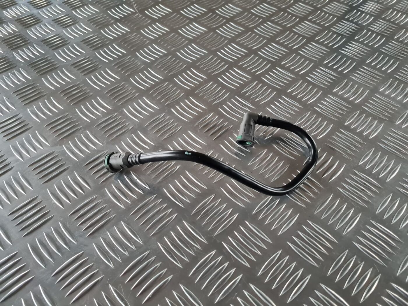 Degvielas caurule priekš RENAULT LAGUNA 2008 1 Degvielas caurule priekš RENAULT LAGUNA 2008