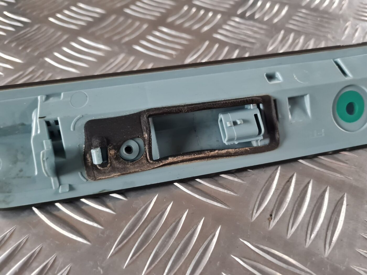 Stop signāls priekš RENAULT LAGUNA 2008