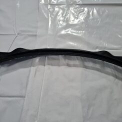 Vējstikla uzlikas (deflektora) režģis priekš RENAULT LAGUNA 2008