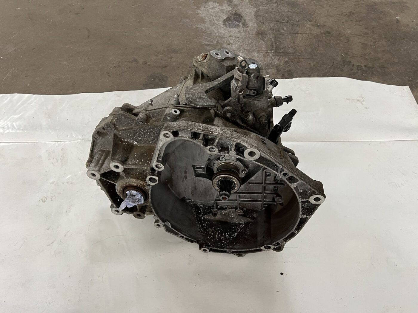 Mehāniska pārnesumkārba priekš OPEL VECTRA C 2008 5 Mehāniska pārnesumkārba priekš OPEL VECTRA C 2008