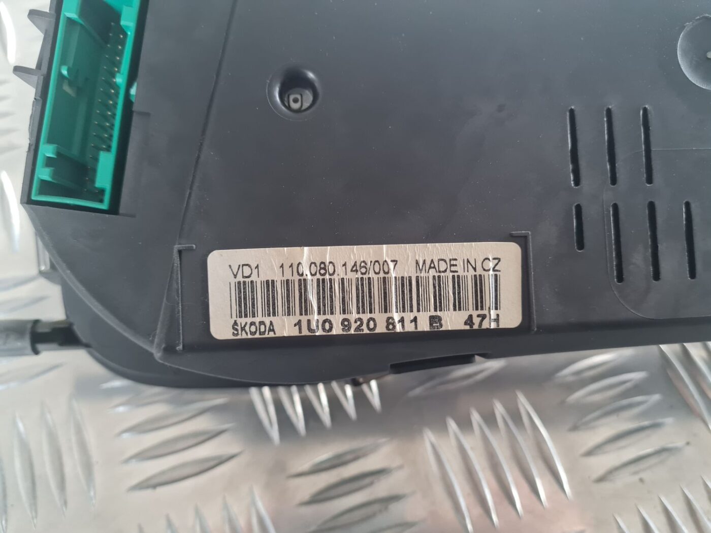 Spidometrs priekš SKODA OCTAVIA 2002 5 Spidometrs priekš SKODA OCTAVIA 2002