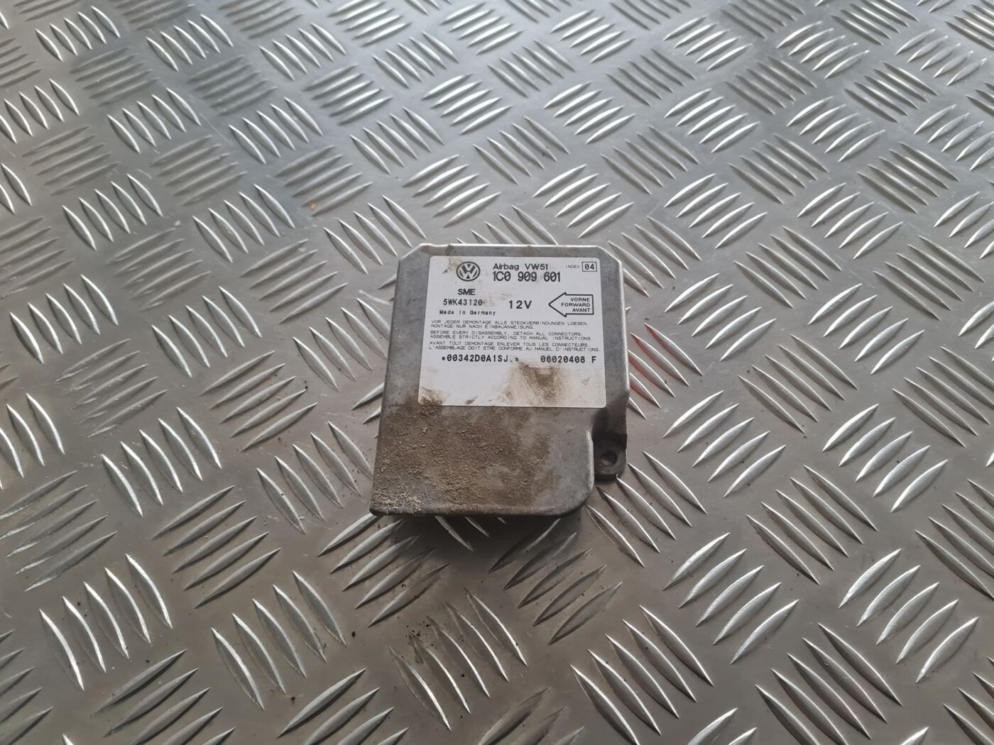 Drošības spilvena vadības bloks priekš SKODA OCTAVIA 2002 1 Drošības spilvena vadības bloks priekš SKODA OCTAVIA 2002