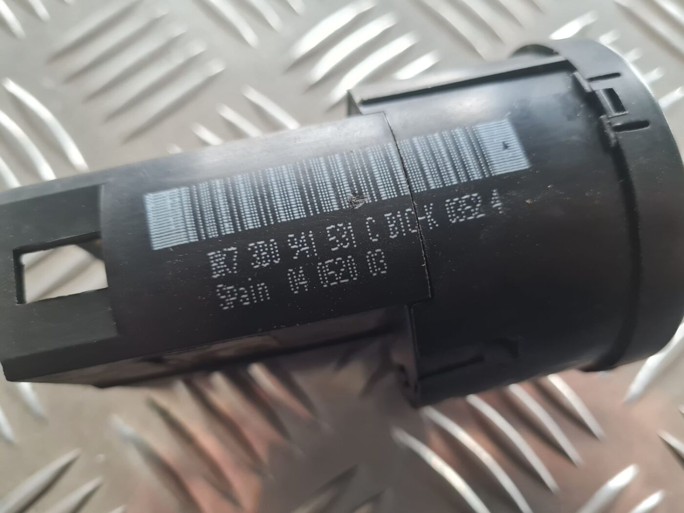 Gaismas slēdzis priekš SKODA OCTAVIA 2002