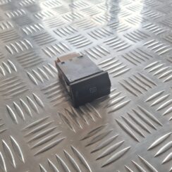 Aizmugurējā stikla apsildes ieslēgšanas poga priekš SKODA OCTAVIA 2002