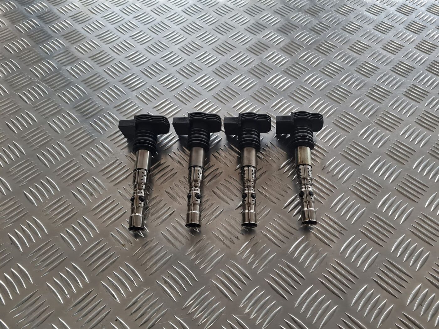 Augstsprieguma spole priekš SKODA OCTAVIA 2002 1 Augstsprieguma spole priekš SKODA OCTAVIA 2002