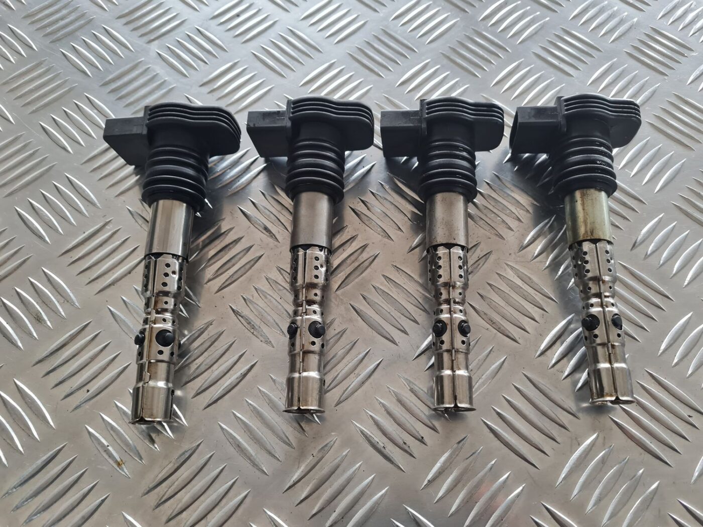 Augstsprieguma spole priekš SKODA OCTAVIA 2002 2 Augstsprieguma spole priekš SKODA OCTAVIA 2002