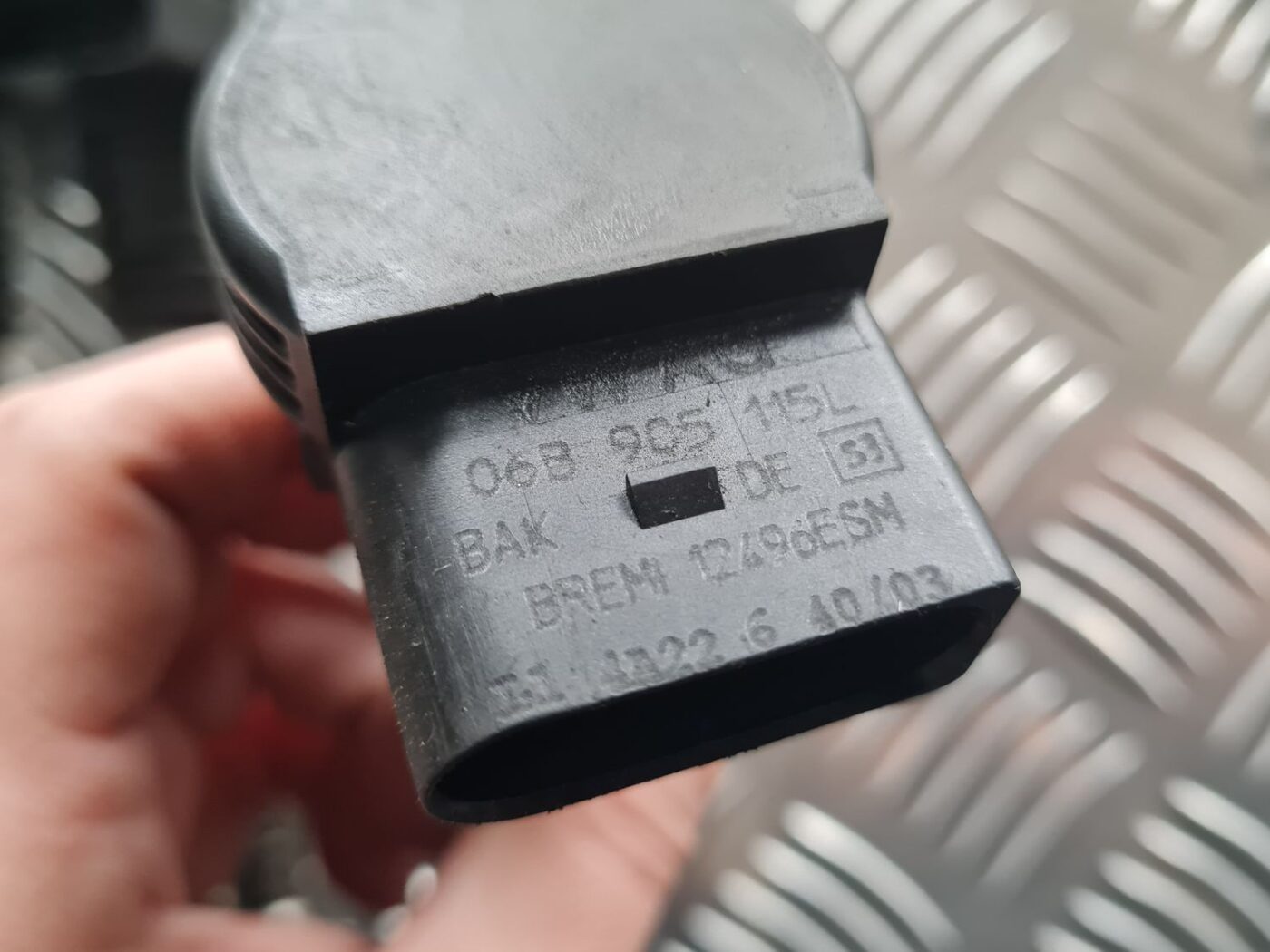 Augstsprieguma spole priekš SKODA OCTAVIA 2002 7 Augstsprieguma spole priekš SKODA OCTAVIA 2002