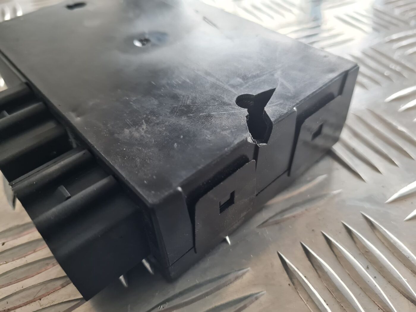 Komforta vadības bloks priekš SKODA OCTAVIA 2002