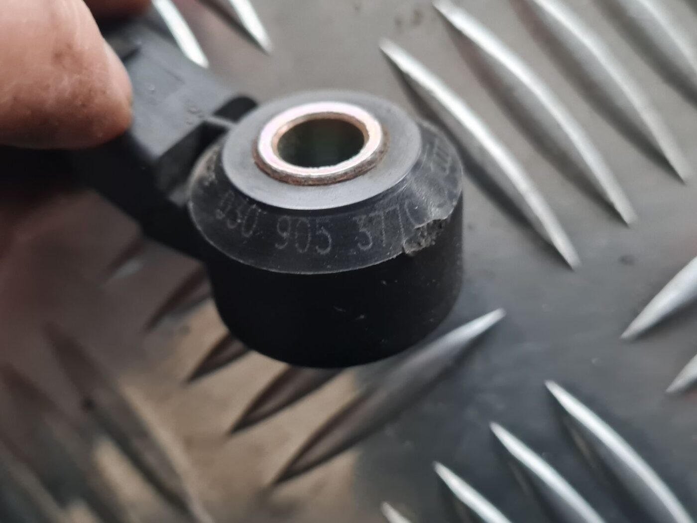 Detonācijas dēvējs priekš SKODA OCTAVIA 2002 4 Detonācijas dēvējs priekš SKODA OCTAVIA 2002