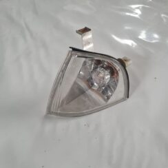 Pagrieziena signala lukturis priekš SKODA OCTAVIA 2002