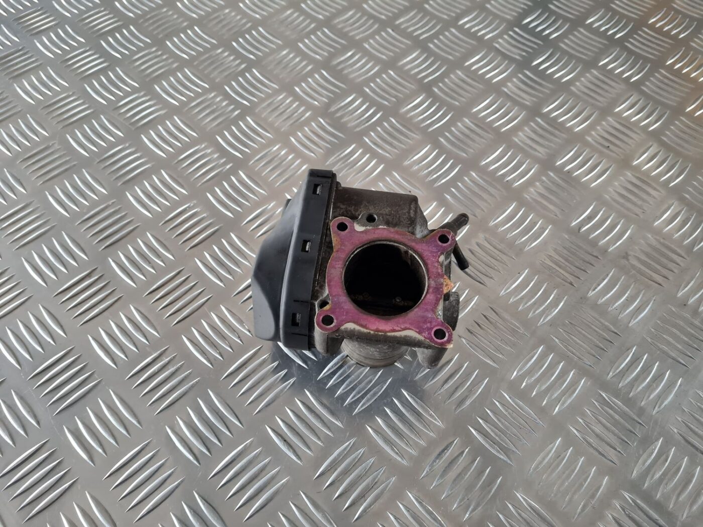 Droseļvārsts priekš ŠKODA FABIA 2003