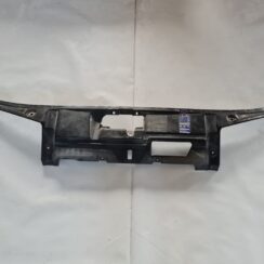 Priekšējā radiatora rāmja augšēja daļa priekš ŠKODA FABIA 2003