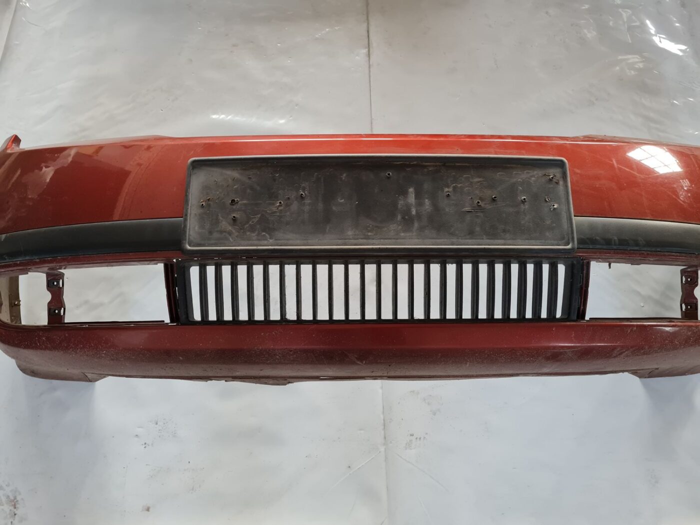 Priekšējais buferis priekš ŠKODA FABIA 2003