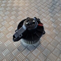 Salona ventilators priekš AUDI A6 1998