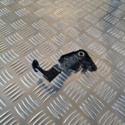 Pārsega atveršanas rokturis salonā priekš AUDI A6 1998