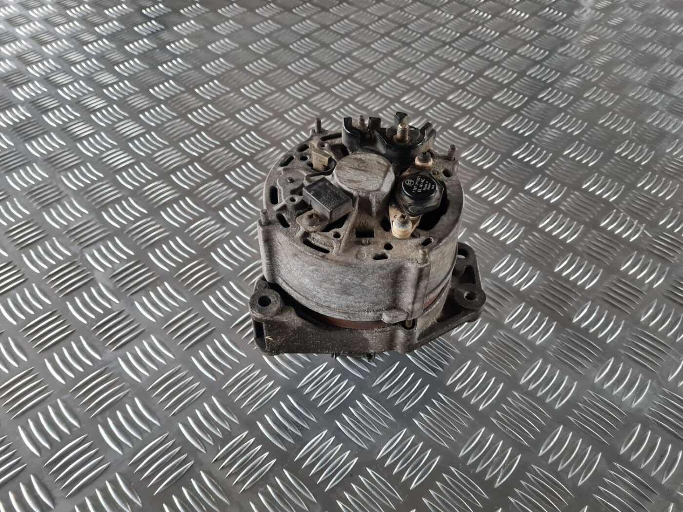 Ģenerators priekš AUDI 80 1991 3 Ģenerators priekš AUDI 80 1991