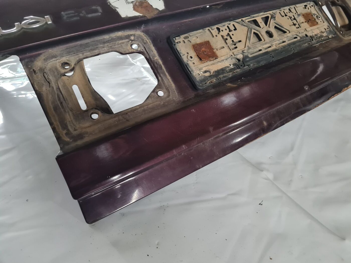 Bagāžnieka vāks priekš AUDI 80 1991 6 Bagāžnieka vāks priekš AUDI 80 1991