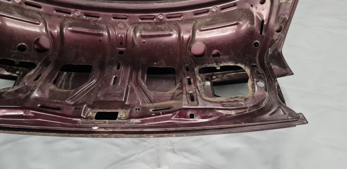 Bagāžnieka vāks priekš AUDI 80 1991 3 Bagāžnieka vāks priekš AUDI 80 1991