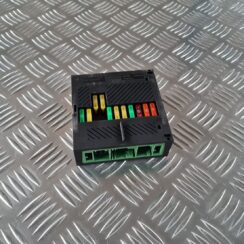 Drošinātāju bloks priekš BMW 6 E63 645 2004