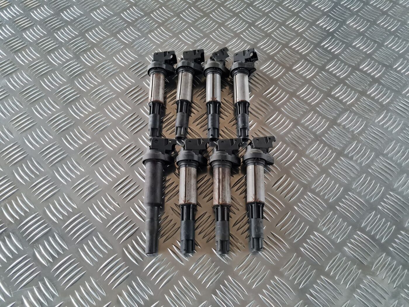 Augstsprieguma spole priekš BMW 6 E63 645 2004 1 Augstsprieguma spole priekš BMW 6 E63 645 2004