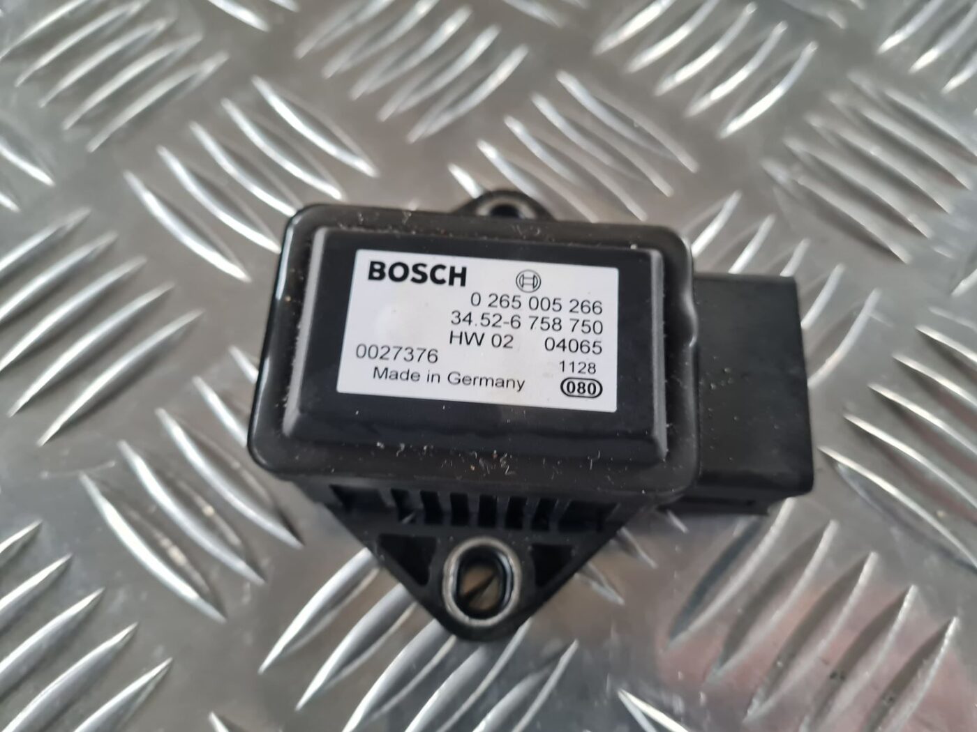 ESP ātruma devējs priekš BMW 6 E63 645 2004 2 ESP ātruma devējs priekš BMW 6 E63 645 2004