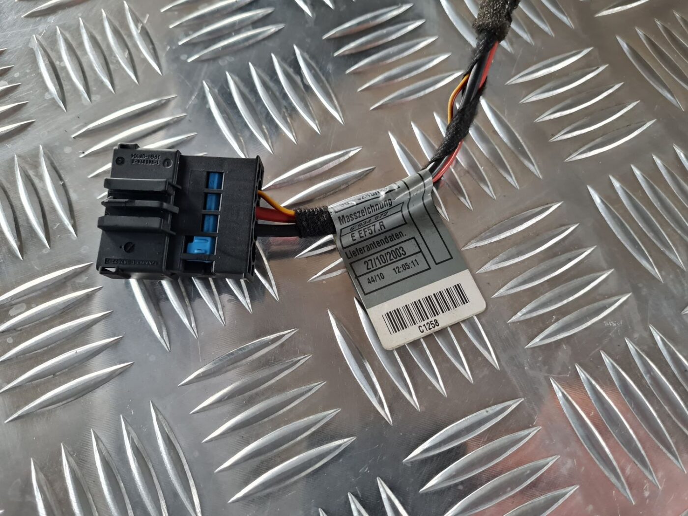 Salona ventilatora rezistors priekš BMW 6 E63 645 2004 5 Salona ventilatora rezistors priekš BMW 6 E63 645 2004