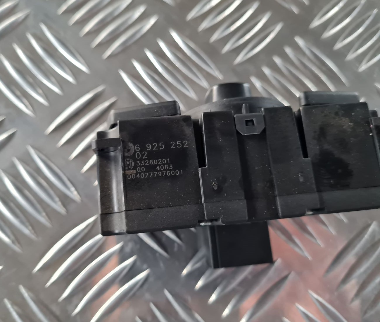 Gaismas slēdzis priekš BMW 6 E63 645 2004 4 Gaismas slēdzis priekš BMW 6 E63 645 2004