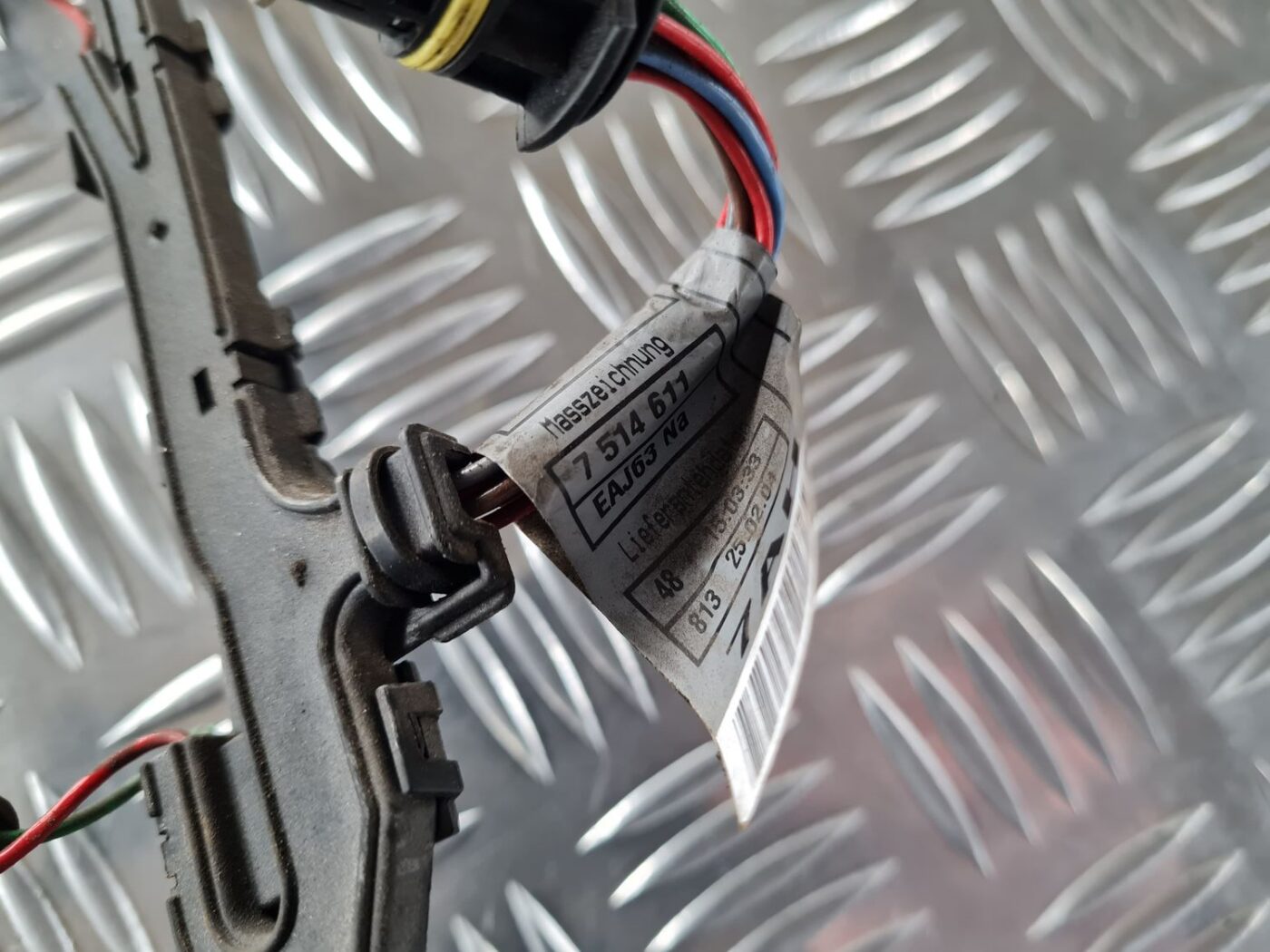 Degvielas smidzinātāju vadi priekš BMW 6 E63 645 2004 3 Degvielas smidzinātāju vadi priekš BMW 6 E63 645 2004