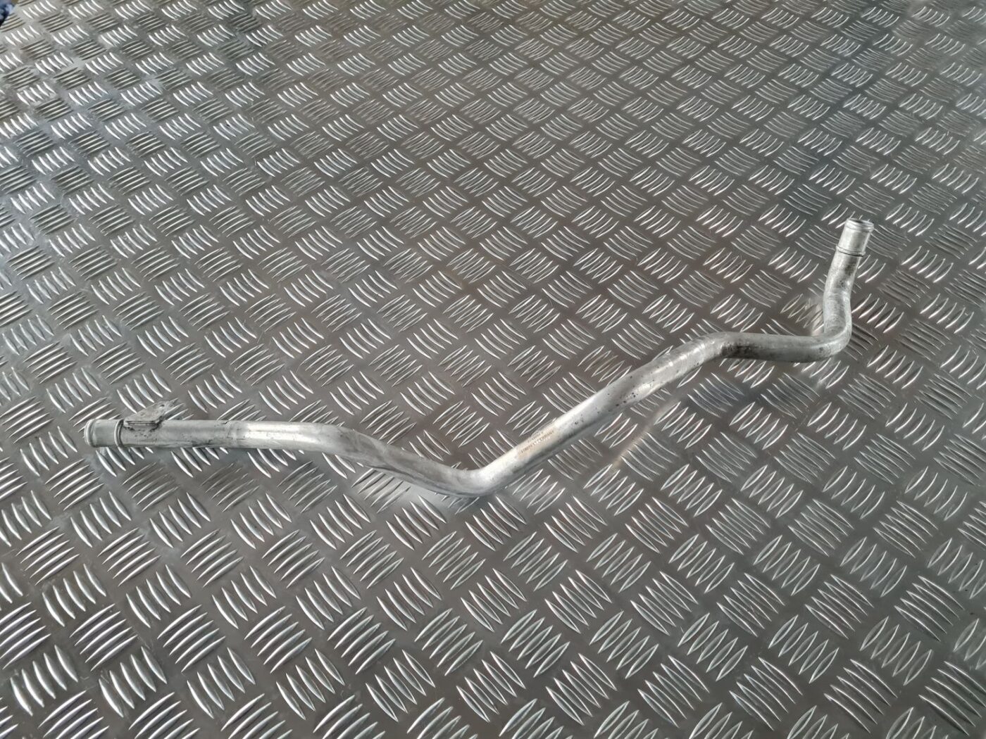 Hidrauliska pastiprinātāja caurule priekš BMW 6 E63 645 2004