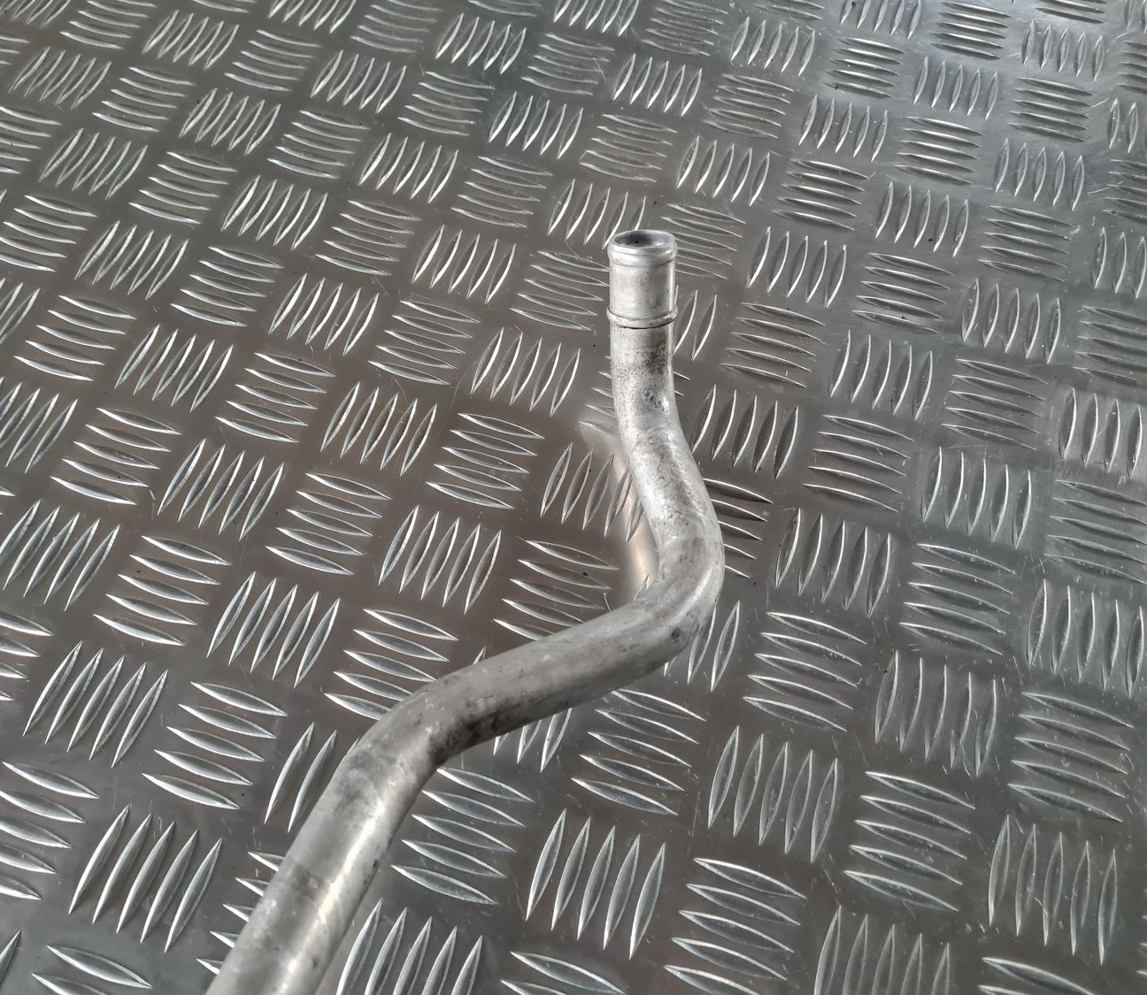 Hidrauliska pastiprinātāja caurule priekš BMW 6 E63 645 2004