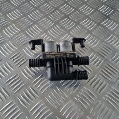 Apsildes radiatora vārsts priekš BMW 6 E63 645 2004