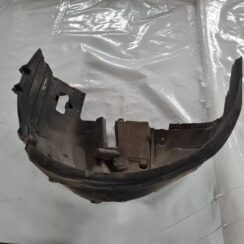 Priekšējais labais paspārns priekš BMW 6 E63 645 2004