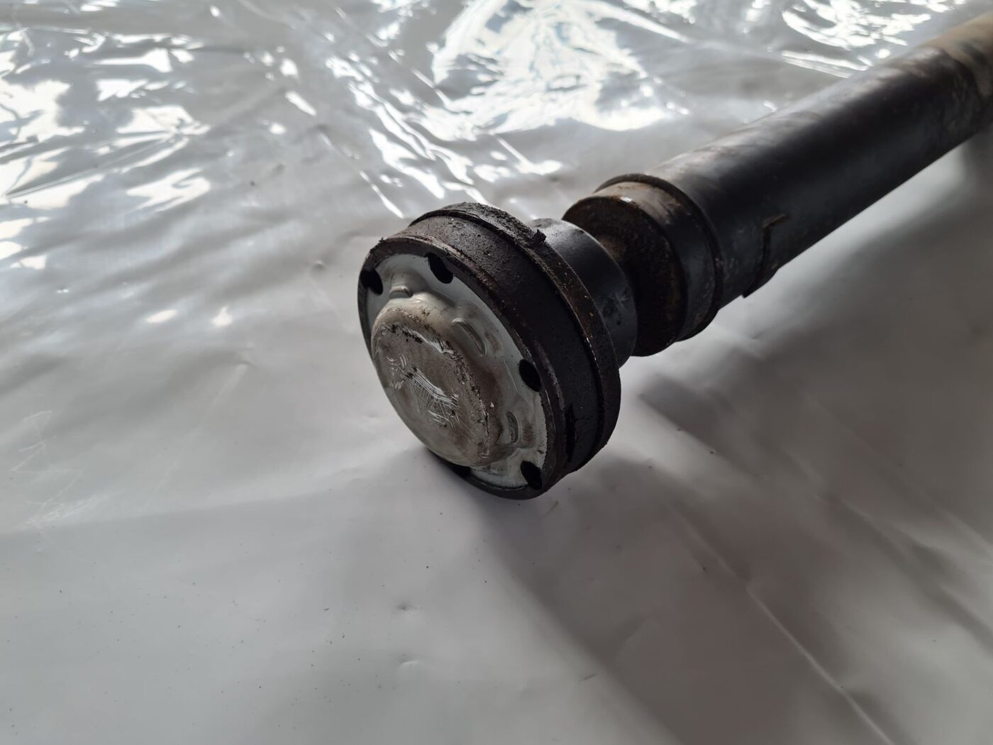 Kardāns priekš BMW 6 E63 645 2004