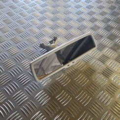 Salona atpakaļskata spogulis priekš VW GOLF 5 2004