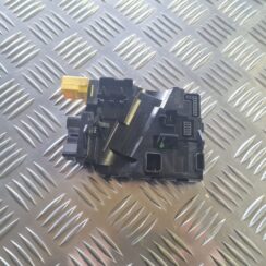 Stūres stāvokļa devējs priekš VW GOLF 5 2004