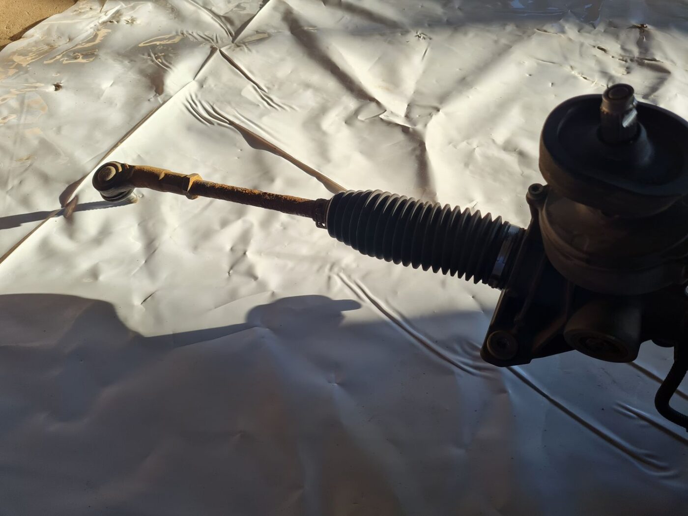 Stūres mehānisms priekš VW GOLF 5 2004