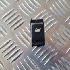 Stikla pacelšanas poga priekš CITROEN BERLINGO 2014