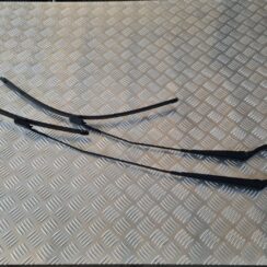 Vējstikla slotu turētāju komplekts priekš CITROEN BERLINGO 2014