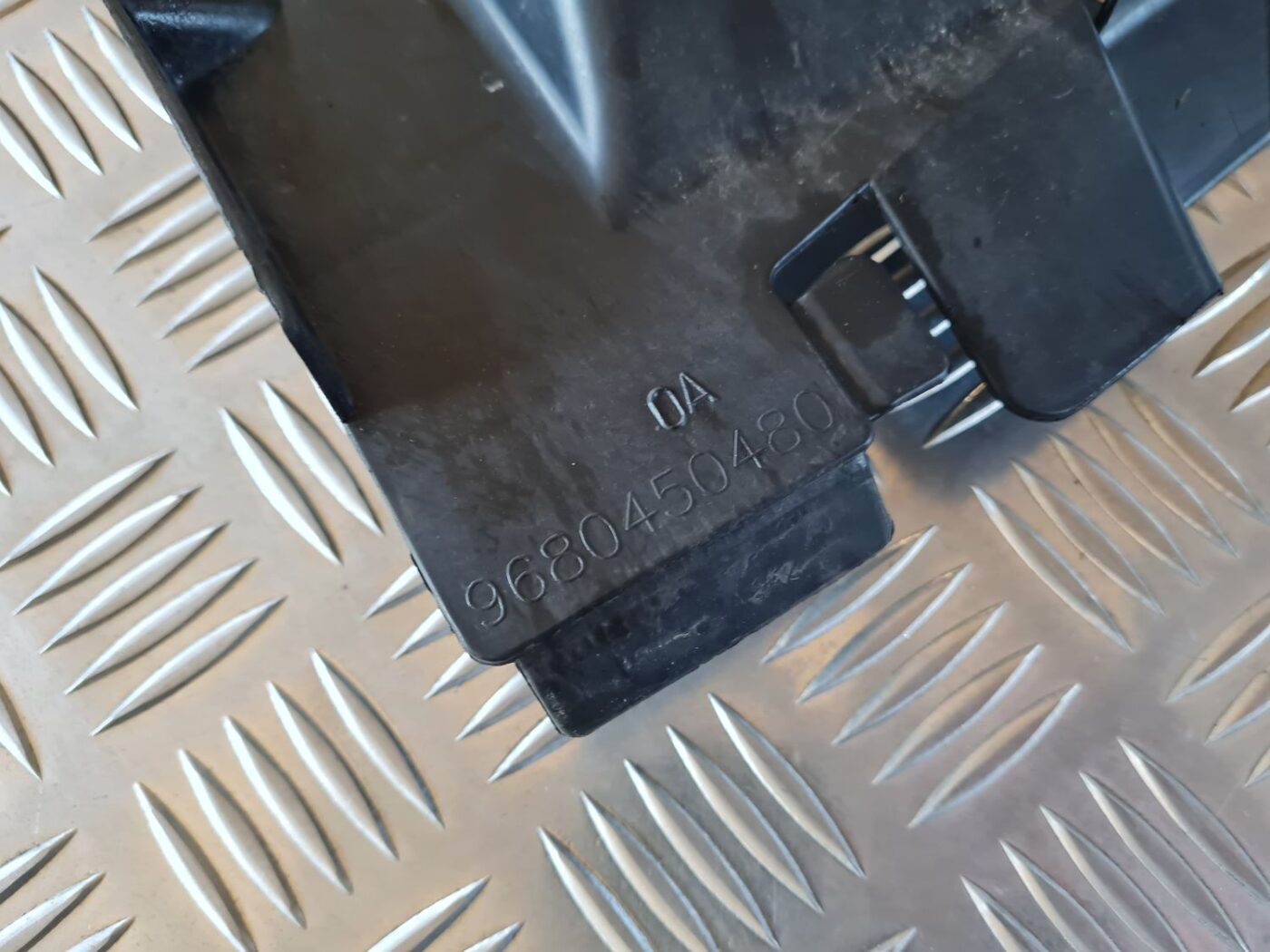 Ieplūdes gaisa deflektors/Difuzors priekš CITROEN BERLINGO 2014 4 Ieplūdes gaisa deflektors/Difuzors priekš CITROEN BERLINGO 2014