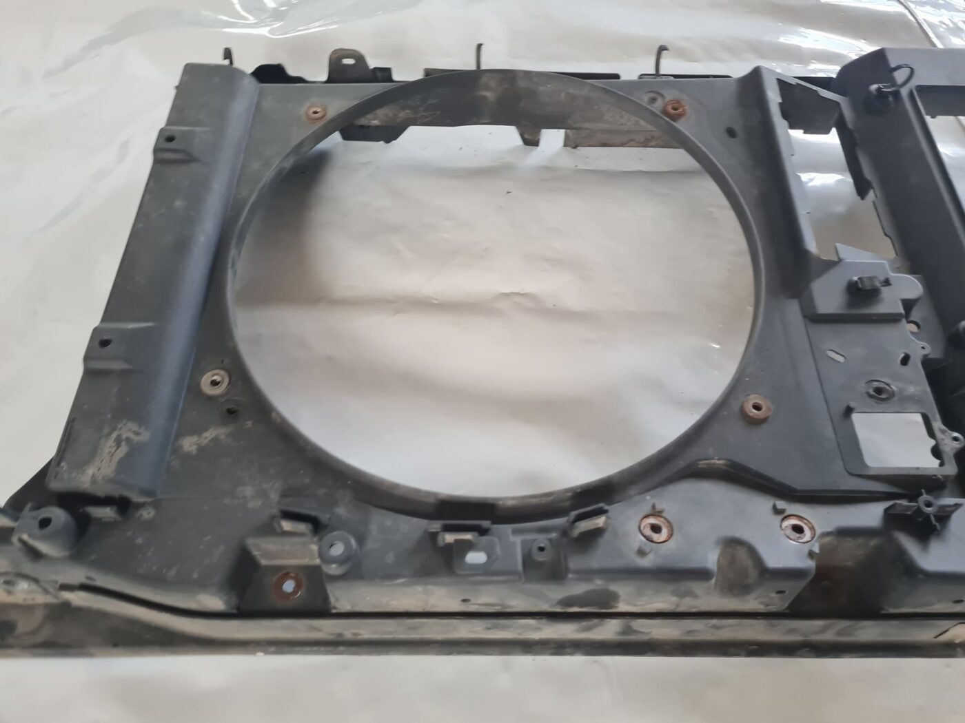 Dzesēšanas radiatora ventilatora korpuss priekš CITROEN BERLINGO 2014