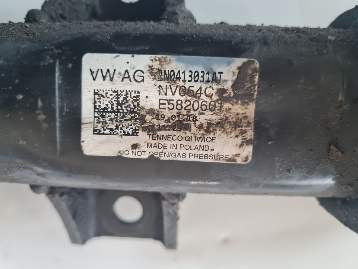 Priekšējais amortizators priekš VW CRAFTER 2018 5 Priekšējais amortizators priekš VW CRAFTER 2018