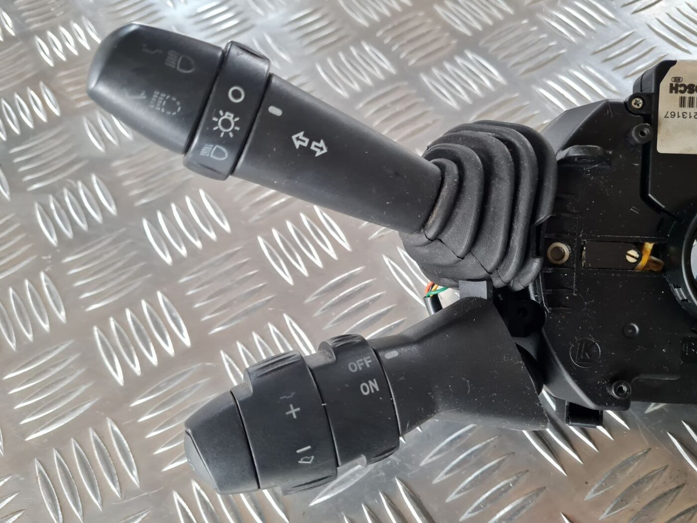 Stūres statnes slēdzis priekš FIAT STILO 2003