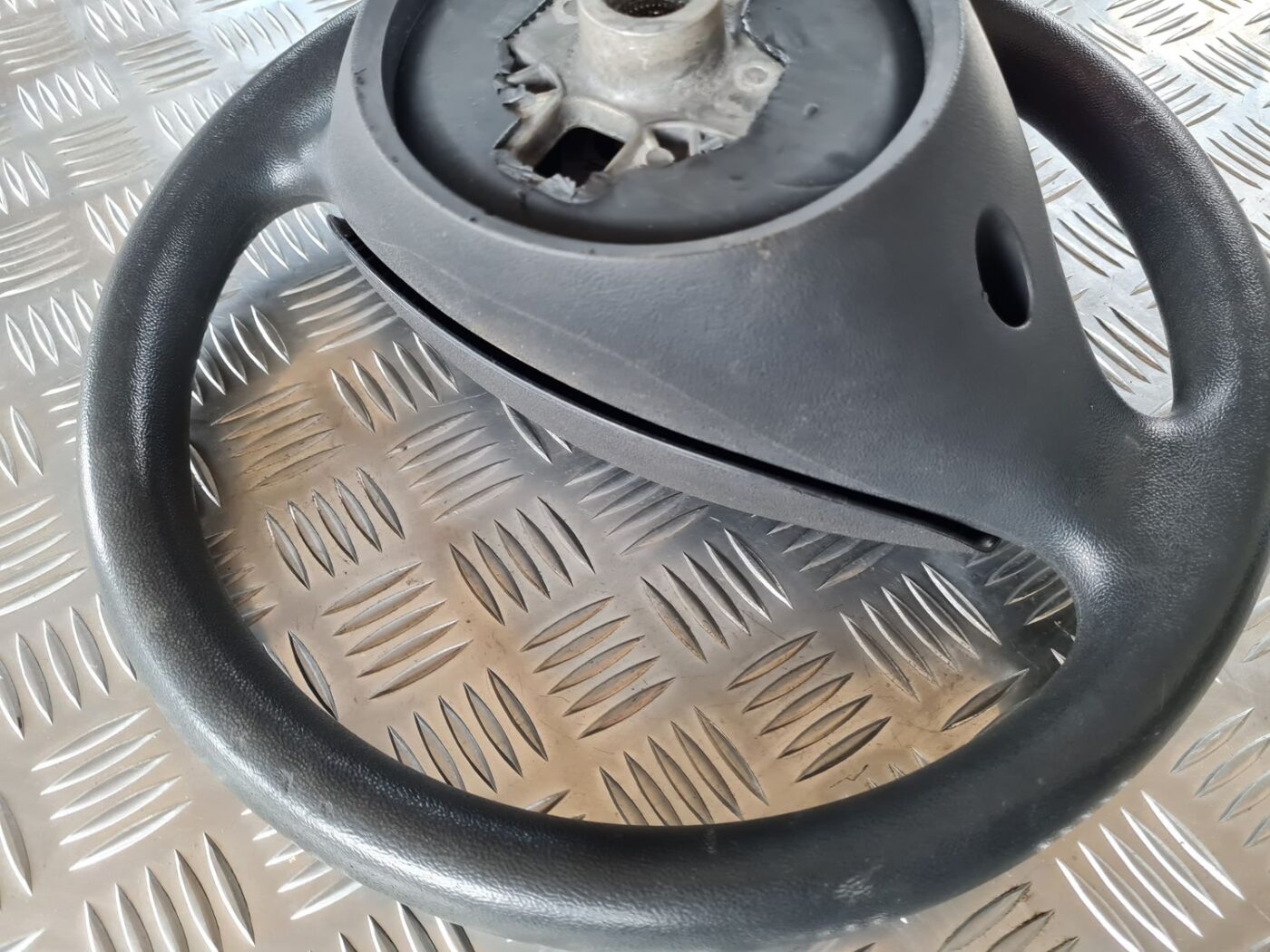 Stūre priekš FIAT STILO 2003 3 Stūre priekš FIAT STILO 2003