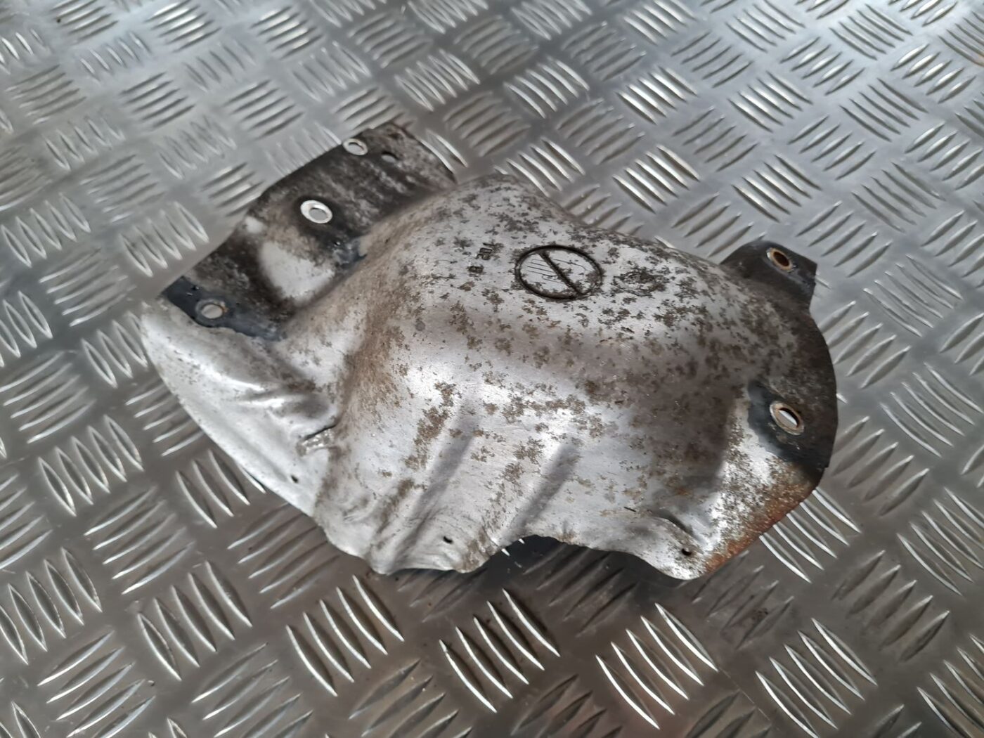 Karstuma aizsargs (mazs) priekš FIAT STILO 2003