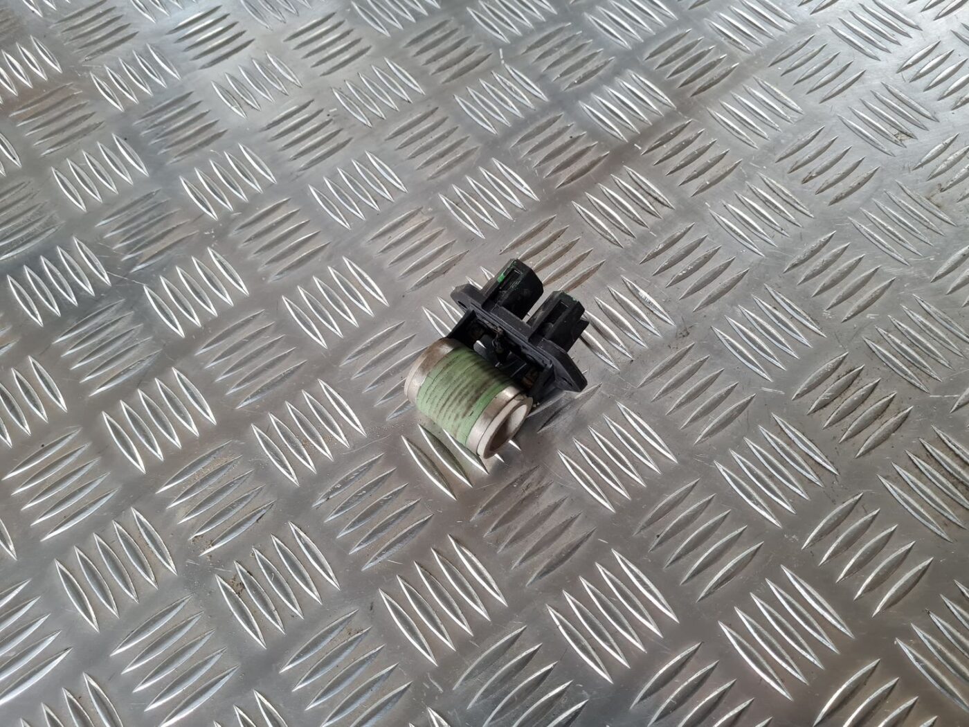 Salona ventilatora rezistors priekš FIAT STILO 2003 1 Salona ventilatora rezistors priekš FIAT STILO 2003