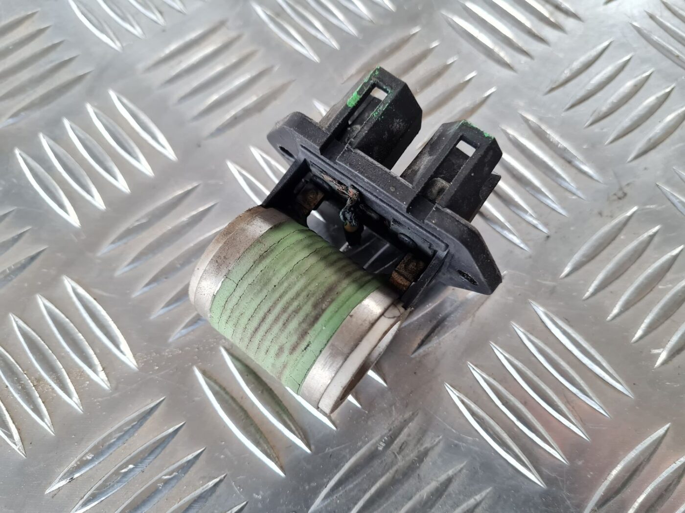 Salona ventilatora rezistors priekš FIAT STILO 2003 2 Salona ventilatora rezistors priekš FIAT STILO 2003