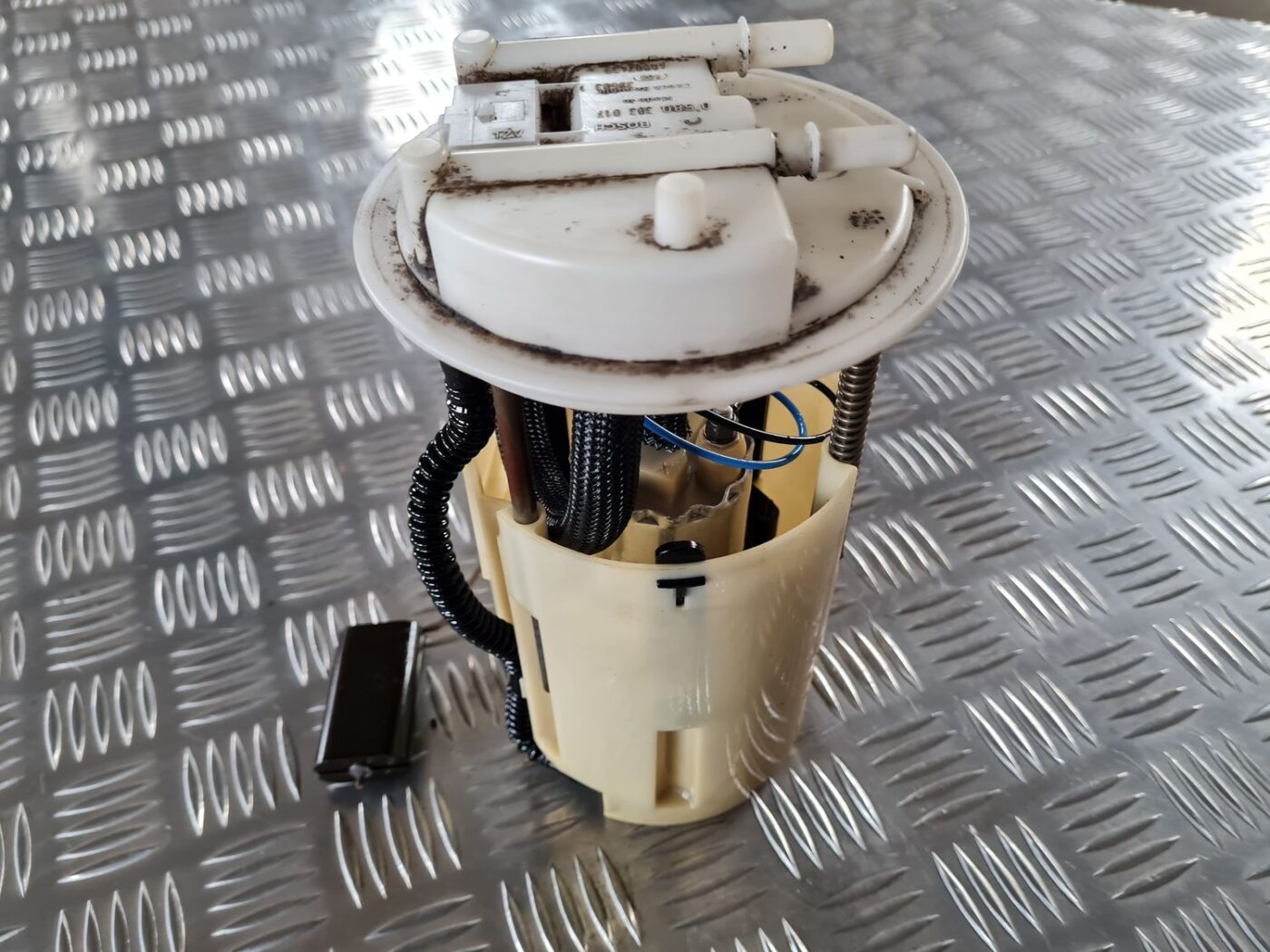 Degvielas tvertnes sūknis priekš FIAT STILO 2003