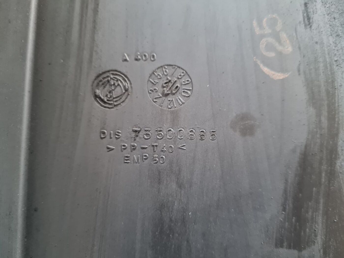 Zobsīksnas aizsargs priekš FIAT STILO 2003 3 Zobsīksnas aizsargs priekš FIAT STILO 2003